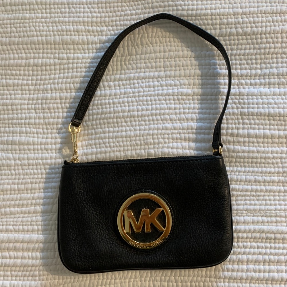 Michael Kors wristlet
